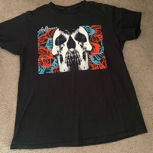 Deftones Black Graphic Tee with Skull and Roses